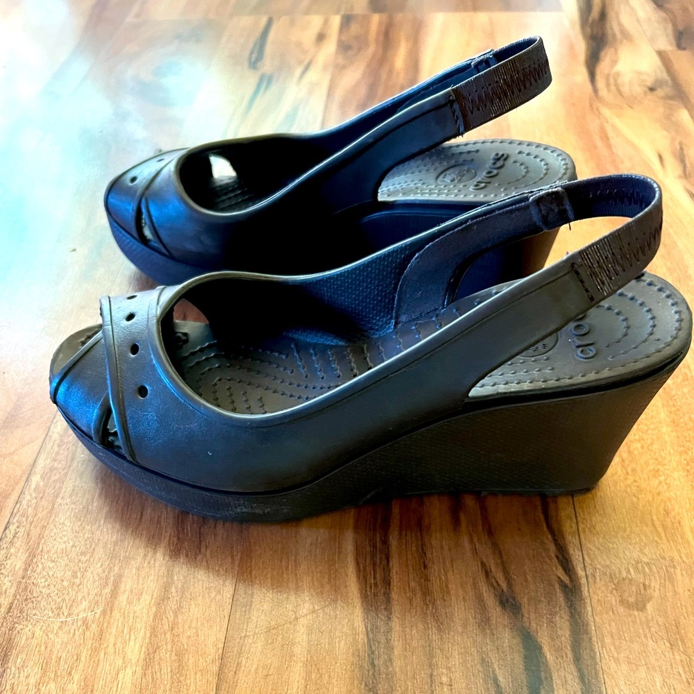 CROCS Wedge Platform